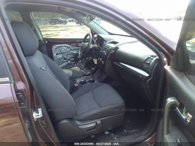 Photo 4 VIN: 5XYKT4A29DG314429 - KIA SORENTO 