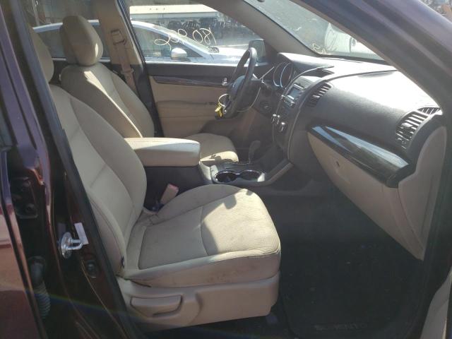 Photo 4 VIN: 5XYKT4A29DG368698 - KIA SORENTO LX 