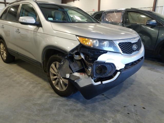 Photo 8 VIN: 5XYKT4A2XBG082629 - KIA SORENTO BA 