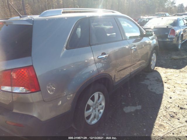 Photo 3 VIN: 5XYKT4A2XCG287417 - KIA SORENTO 