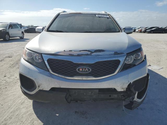 Photo 4 VIN: 5XYKT4A2XDG323138 - KIA SORENTO 