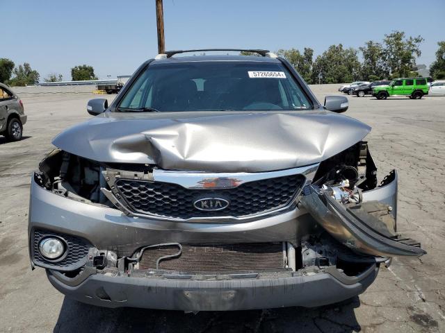 Photo 4 VIN: 5XYKT4A2XDG330669 - KIA SORENTO 