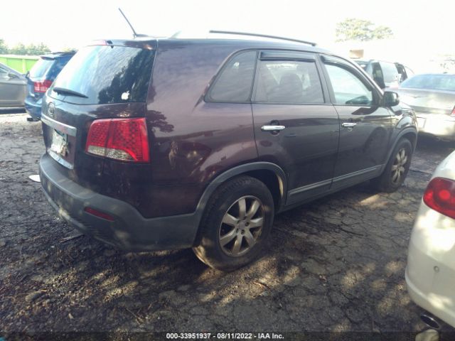 Photo 3 VIN: 5XYKT4A2XDG369424 - KIA SORENTO 