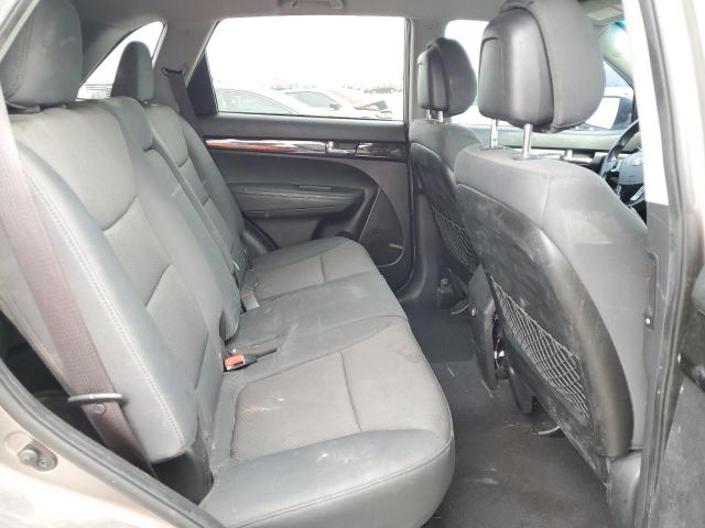 Photo 9 VIN: 5XYKT4A2XDG388376 - KIA SORENTO 