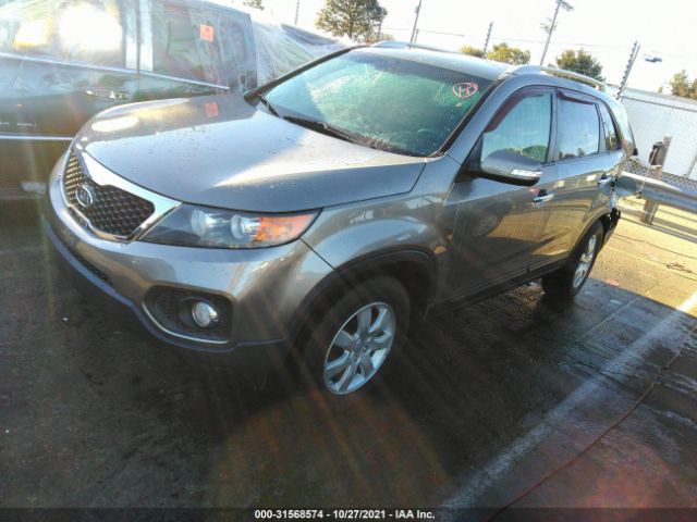 Photo 1 VIN: 5XYKT4A60DG393282 - KIA SORENTO 