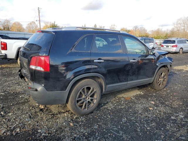Photo 2 VIN: 5XYKT4A60DG401574 - KIA SORENTO LX 