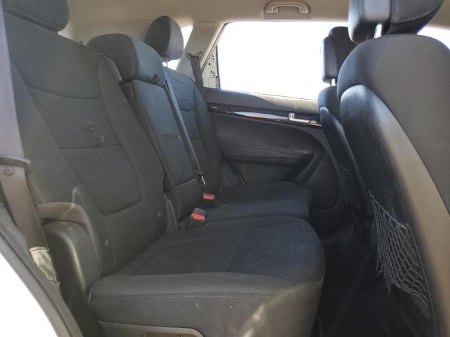 Photo 10 VIN: 5XYKT4A60EG426346 - KIA SORENTO LX 