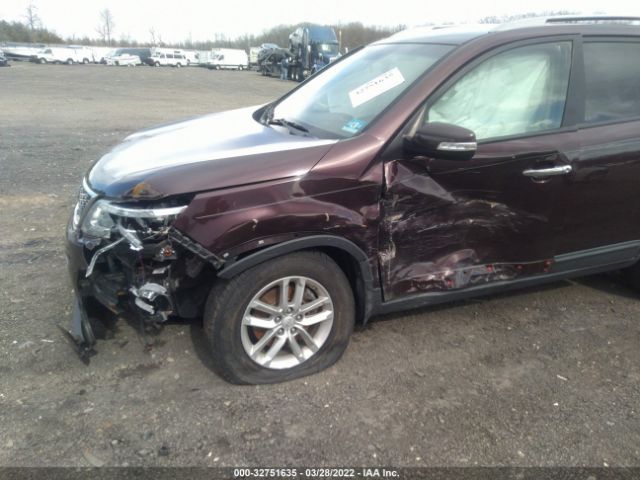 Photo 5 VIN: 5XYKT4A60FG576300 - KIA SORENTO 