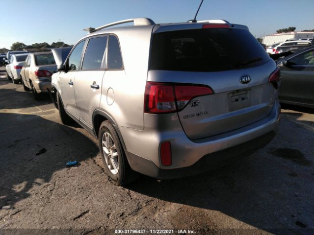 Photo 2 VIN: 5XYKT4A60FG596840 - KIA SORENTO 