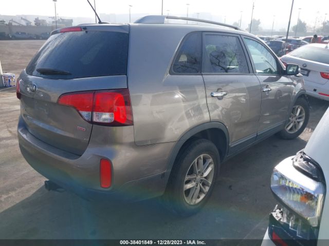 Photo 3 VIN: 5XYKT4A60FG626015 - KIA SORENTO 