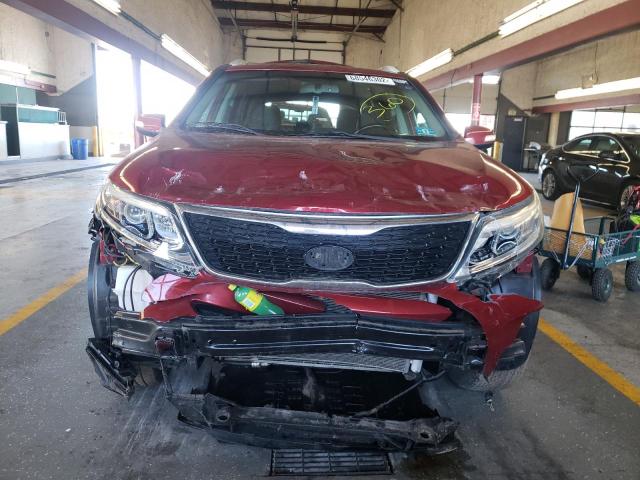 Photo 4 VIN: 5XYKT4A60FG627228 - KIA SORENTO LX 