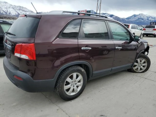 Photo 2 VIN: 5XYKT4A61DG376927 - KIA SORENTO LX 