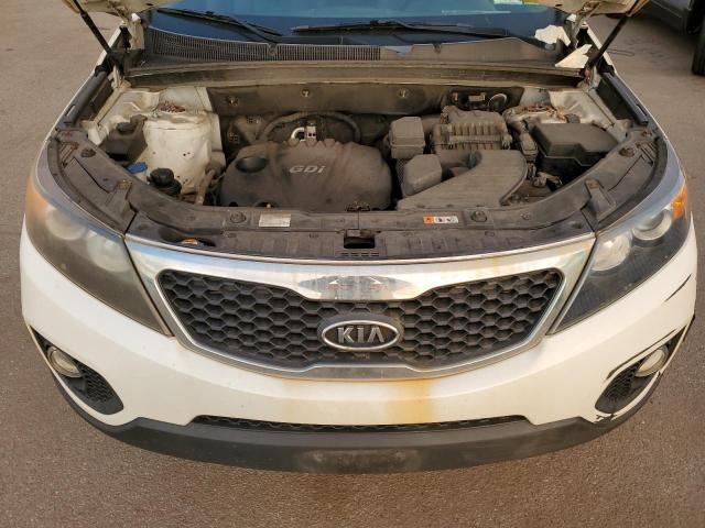 Photo 11 VIN: 5XYKT4A61DG401440 - KIA SORENTO LX 