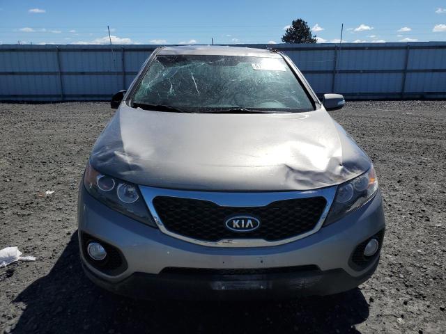 Photo 4 VIN: 5XYKT4A61DG413426 - KIA SORENTO 