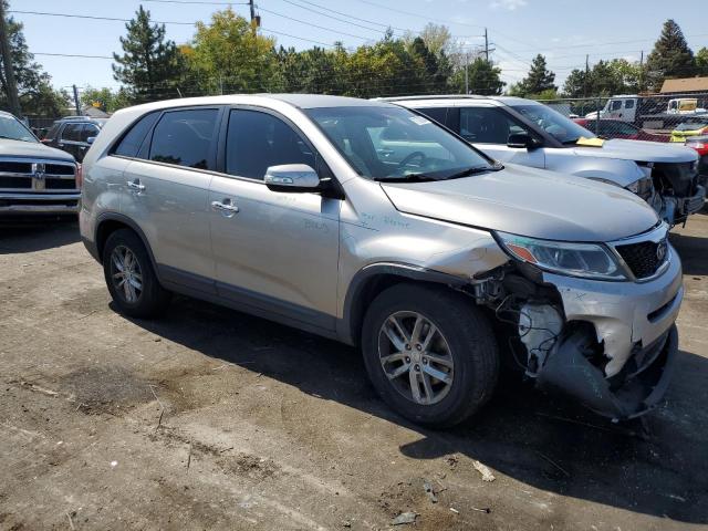 Photo 3 VIN: 5XYKT4A61EG423245 - KIA SORENTO LX 