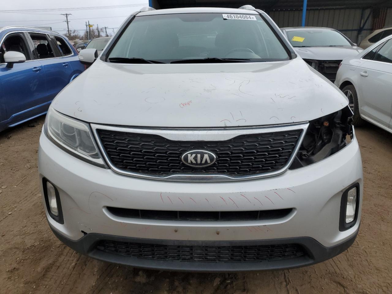 Photo 4 VIN: 5XYKT4A61EG427554 - KIA SORENTO 