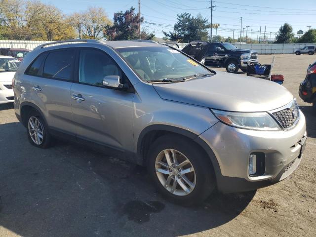 Photo 3 VIN: 5XYKT4A61EG435766 - KIA SORENTO LX 