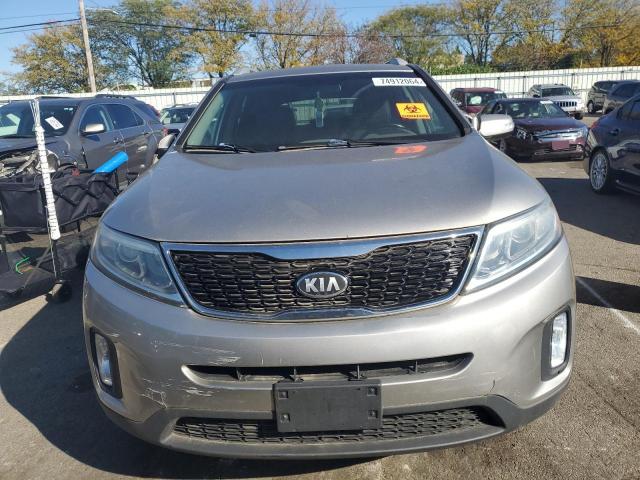 Photo 4 VIN: 5XYKT4A61EG435766 - KIA SORENTO LX 