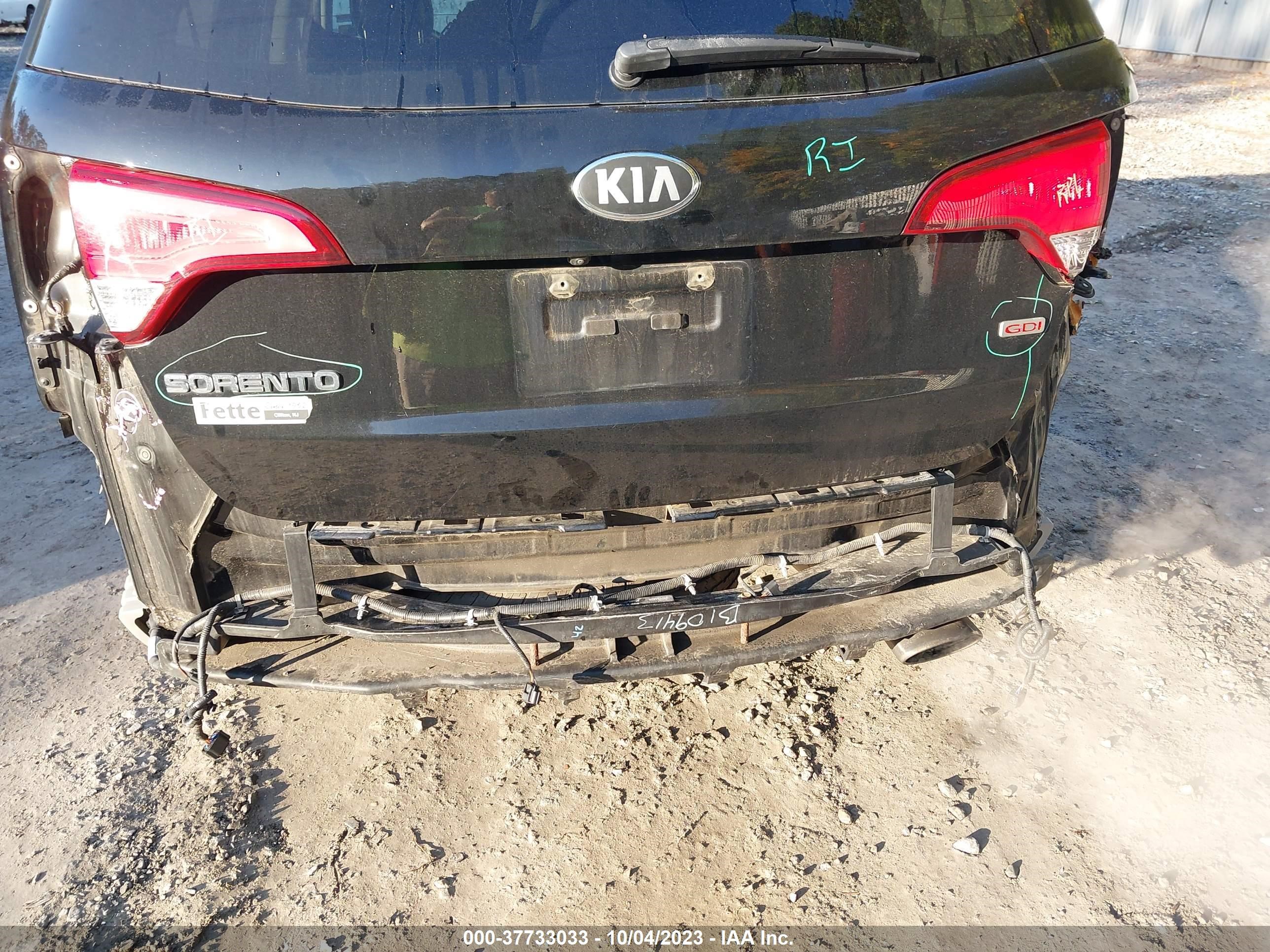 Photo 5 VIN: 5XYKT4A61EG457248 - KIA SORENTO 