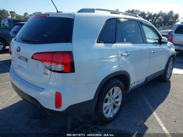 Photo 3 VIN: 5XYKT4A61EG527959 - KIA SORENTO 