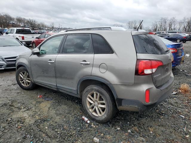 Photo 1 VIN: 5XYKT4A61FG553740 - KIA SORENTO LX 