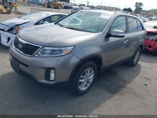 Photo 1 VIN: 5XYKT4A61FG634026 - KIA SORENTO 