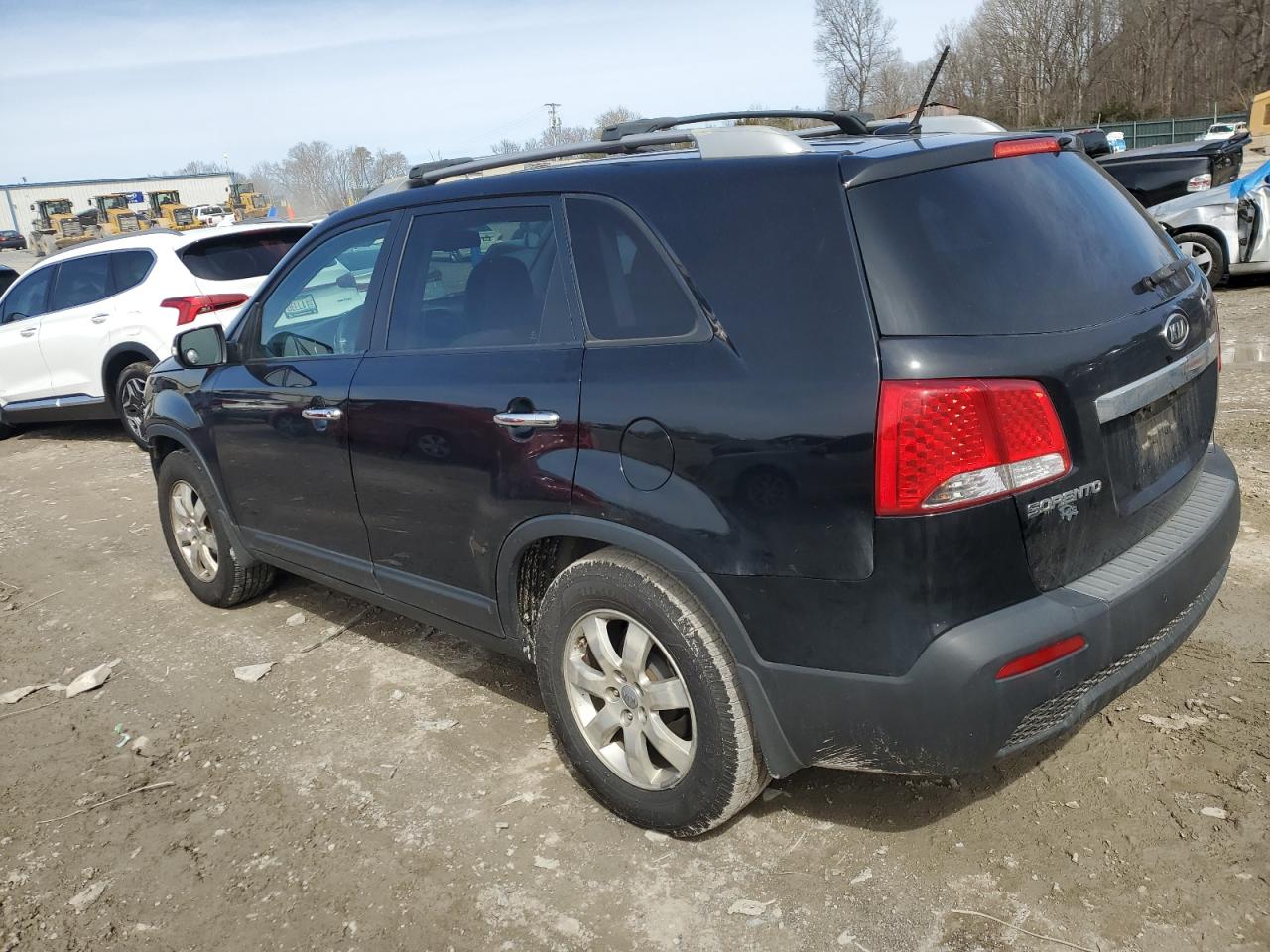 Photo 1 VIN: 5XYKT4A62DG325338 - KIA SORENTO 