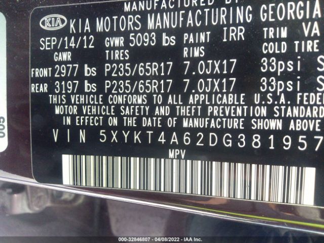 Photo 8 VIN: 5XYKT4A62DG381957 - KIA SORENTO 