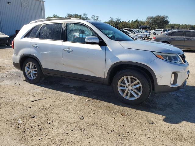 Photo 3 VIN: 5XYKT4A62EG482725 - KIA SORENTO LX 