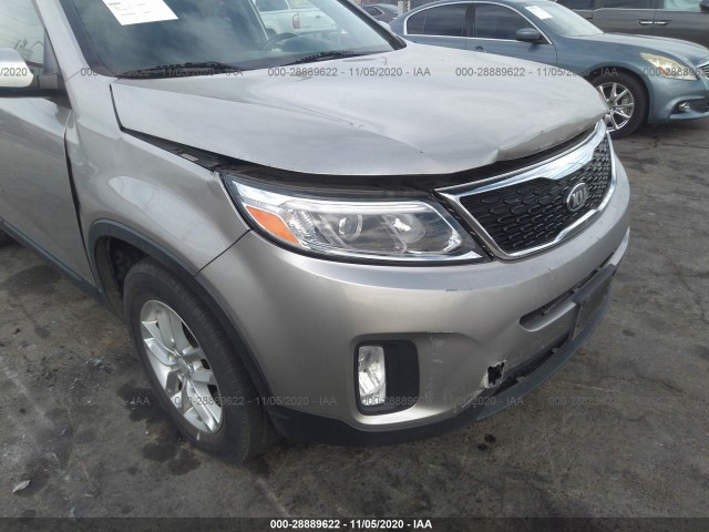 Photo 5 VIN: 5XYKT4A62FG657847 - KIA SORENTO 