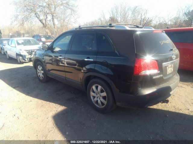 Photo 2 VIN: 5XYKT4A63CG216997 - KIA SORENTO 