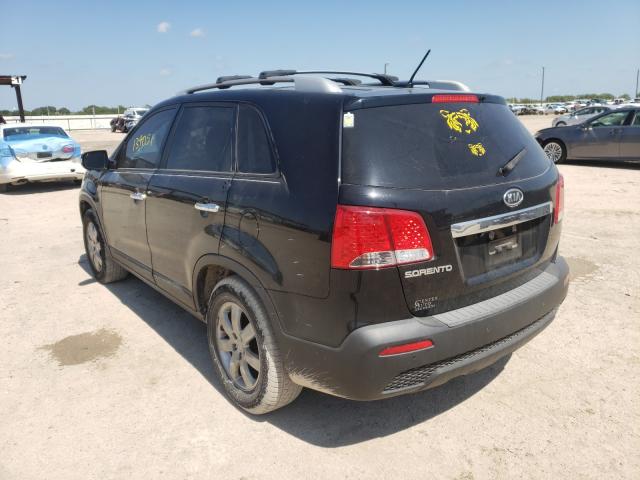 Photo 2 VIN: 5XYKT4A63DG318463 - KIA SORENTO LX 