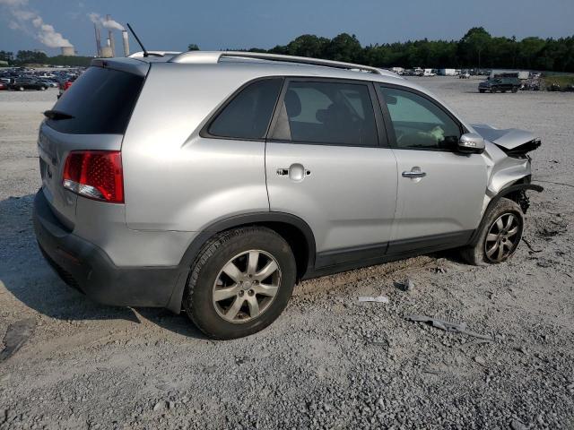 Photo 2 VIN: 5XYKT4A63DG381868 - KIA SORENTO LX 