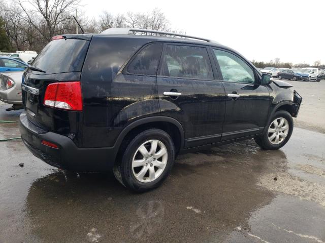 Photo 2 VIN: 5XYKT4A63DG415131 - KIA SORENTO LX 