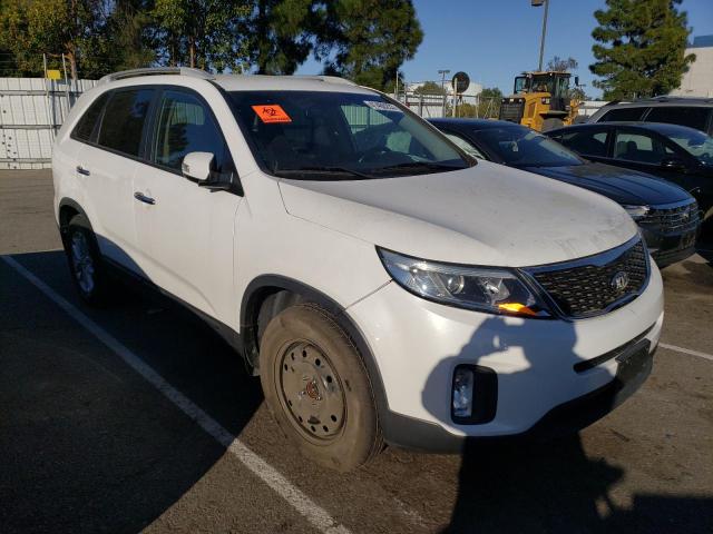 Photo 3 VIN: 5XYKT4A63FG614943 - KIA SORENTO LX 