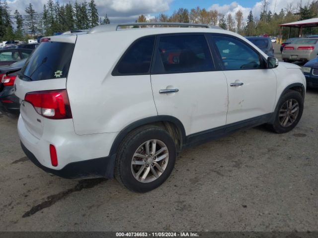 Photo 3 VIN: 5XYKT4A63FG627739 - KIA SORENTO 