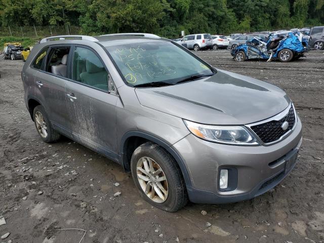 Photo 3 VIN: 5XYKT4A63FG627773 - KIA SORENTO LX 