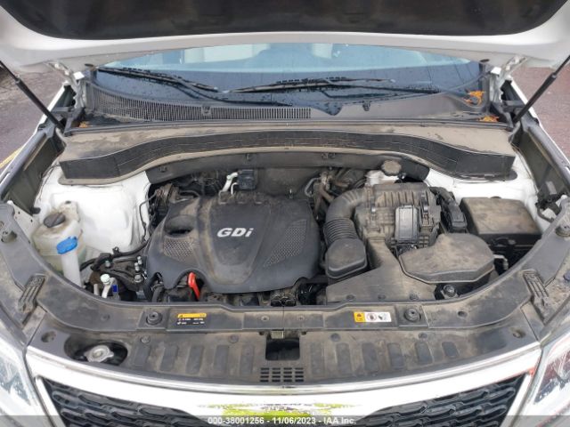 Photo 9 VIN: 5XYKT4A63FG658053 - KIA SORENTO 