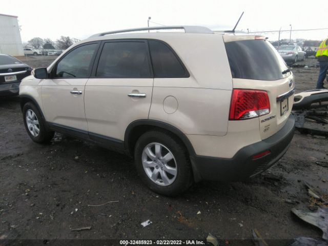 Photo 2 VIN: 5XYKT4A64CG206222 - KIA SORENTO 