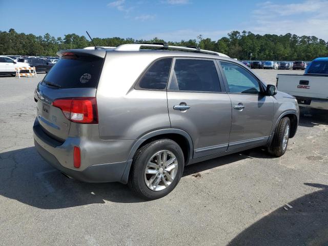 Photo 2 VIN: 5XYKT4A64EG445045 - KIA SORENTO LX 