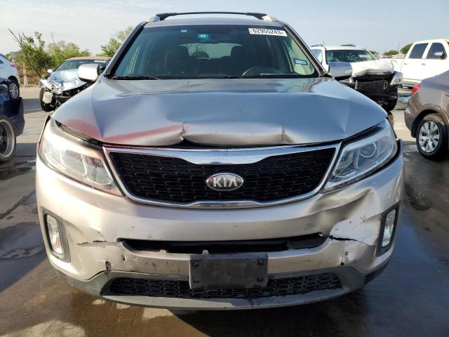 Photo 4 VIN: 5XYKT4A64EG480717 - KIA SORENTO LX 