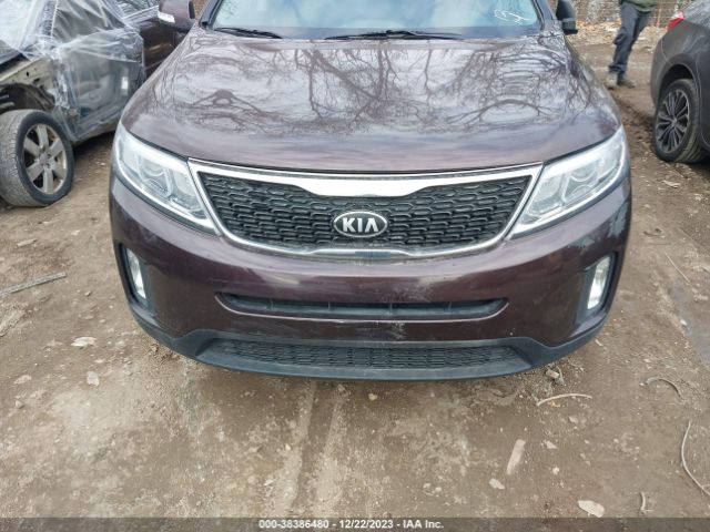 Photo 5 VIN: 5XYKT4A64EG482256 - KIA SORENTO 