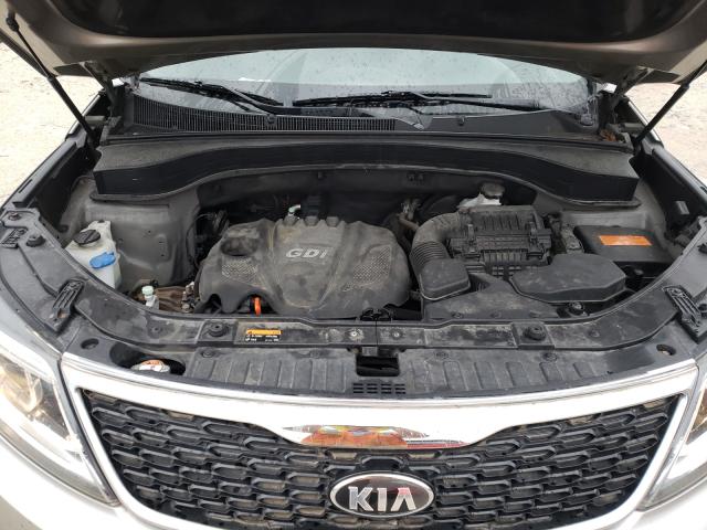 Photo 6 VIN: 5XYKT4A64EG490552 - KIA SORENTO LX 