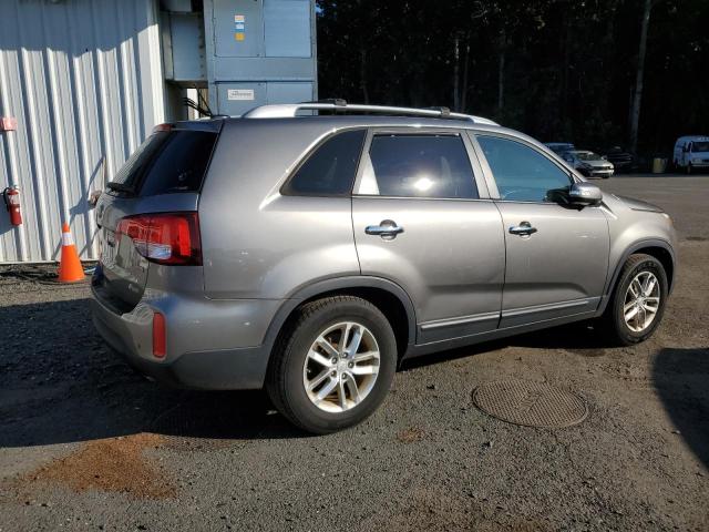 Photo 2 VIN: 5XYKT4A64EG492771 - KIA SORENTO LX 