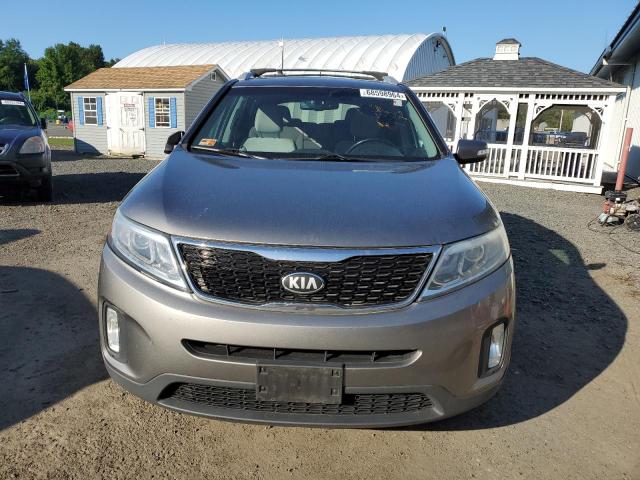 Photo 4 VIN: 5XYKT4A64EG492771 - KIA SORENTO LX 