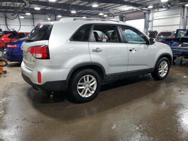 Photo 2 VIN: 5XYKT4A64EG510282 - KIA SORENTO 