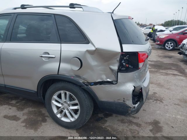 Photo 5 VIN: 5XYKT4A64EG511819 - KIA SORENTO 