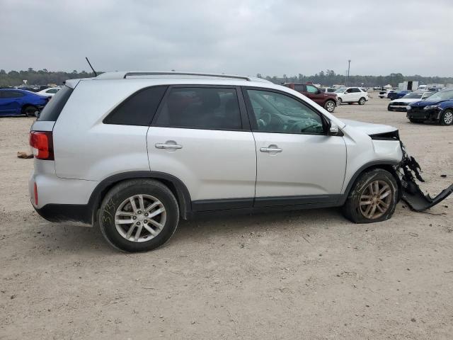 Photo 2 VIN: 5XYKT4A64EG536624 - KIA SORENTO LX 