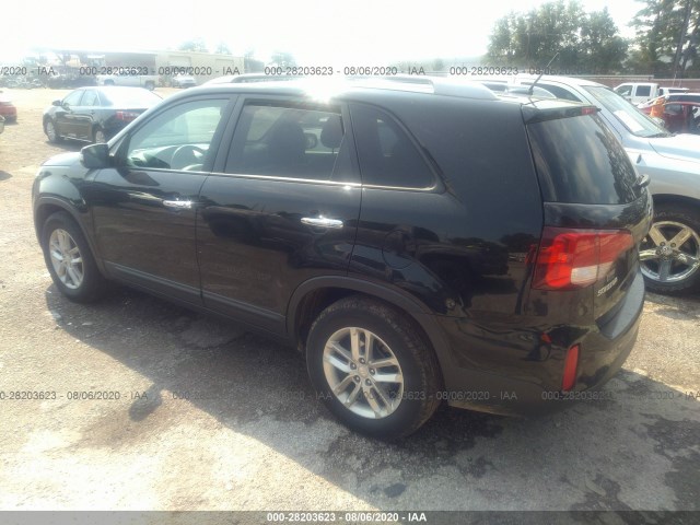 Photo 2 VIN: 5XYKT4A64FG628401 - KIA SORENTO 