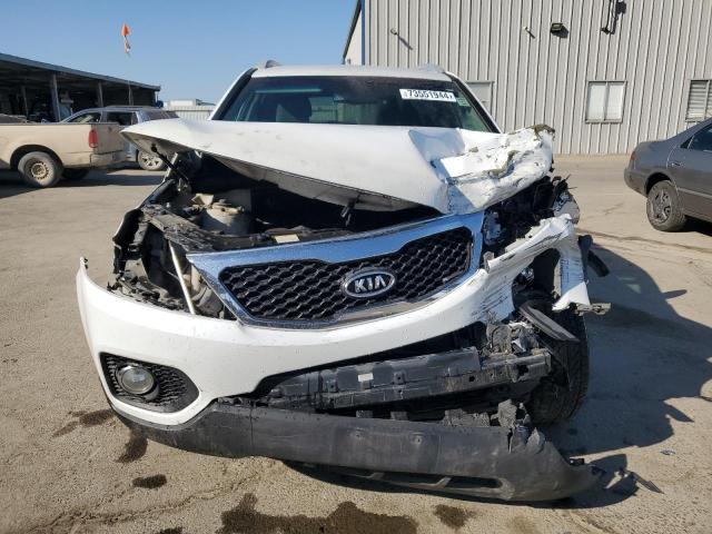 Photo 4 VIN: 5XYKT4A65DG415213 - KIA SORENTO LX 